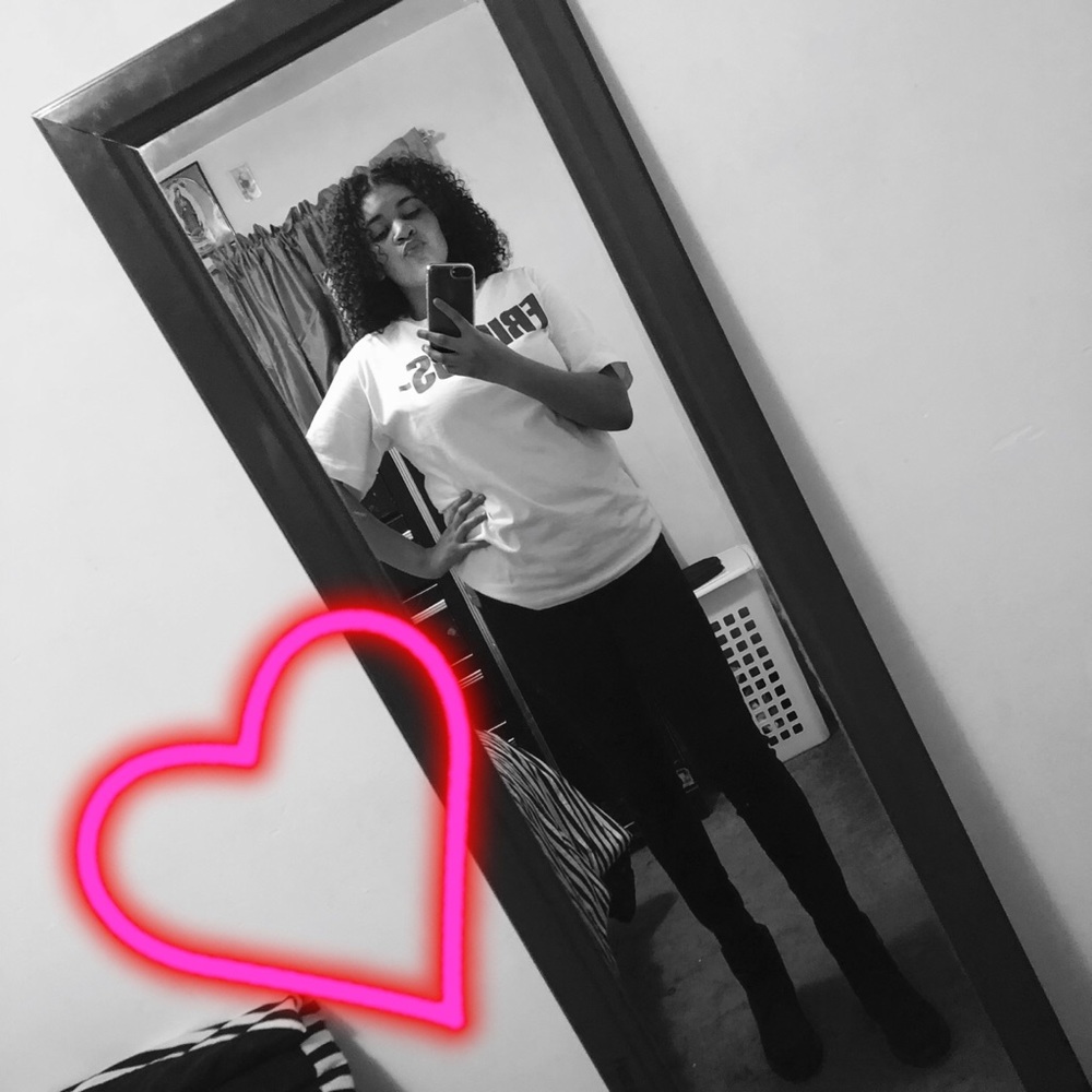 Meet your Posher, Renatta